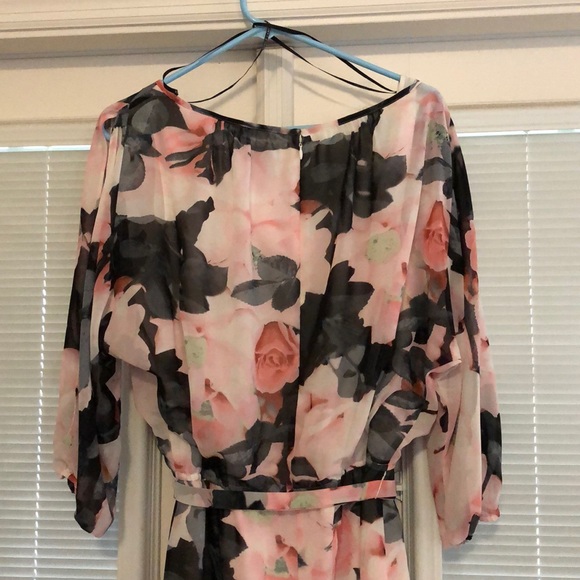 Vince Camuto dress - Picture 4 of 6